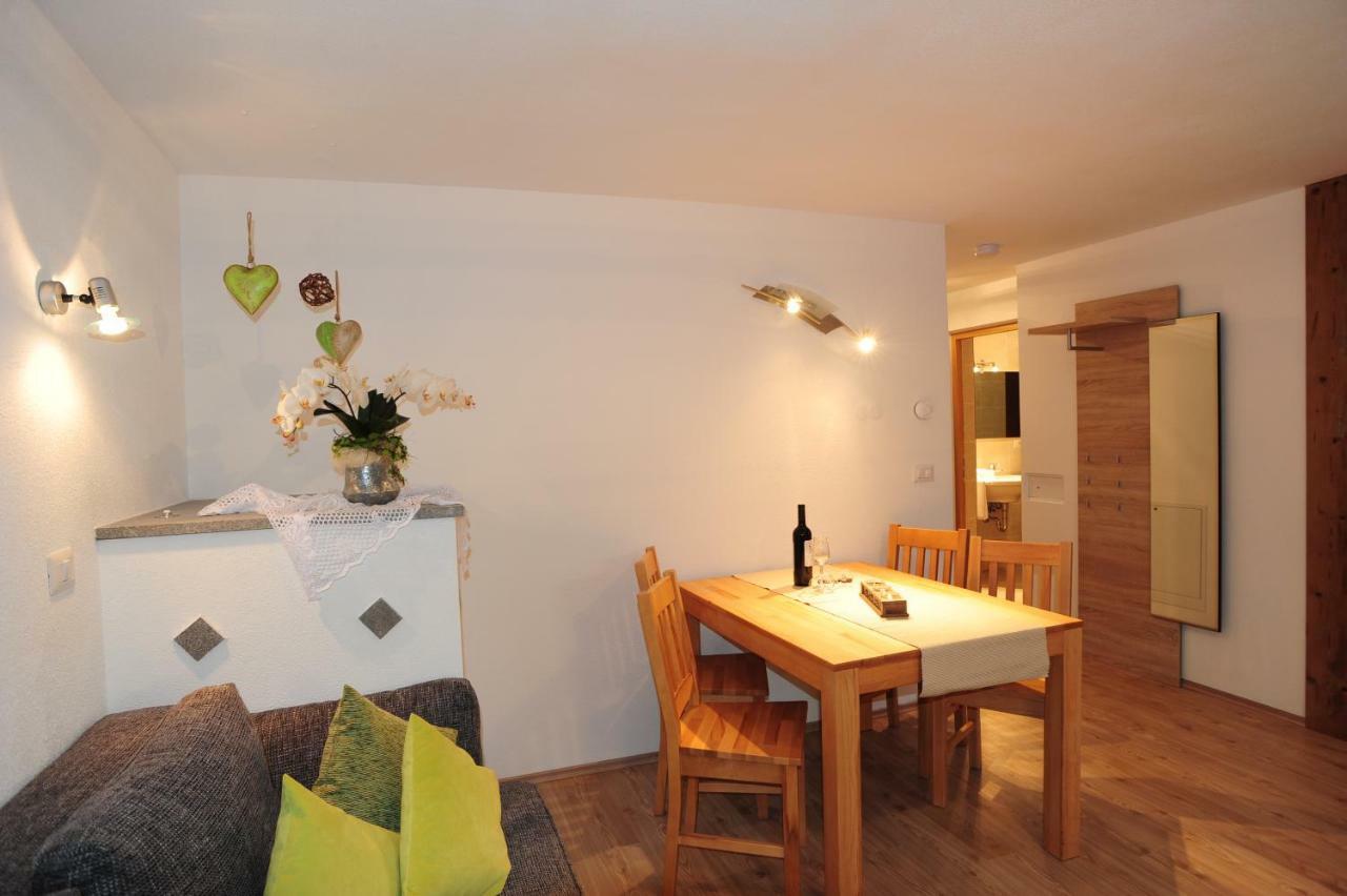 Xl Appartements Steinhaus Bagian luar foto